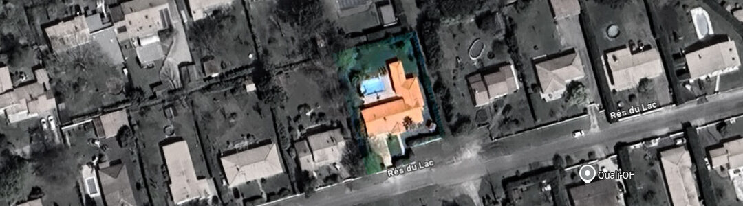 Maison d&rsquo;habitation avec piscine à Le Pian Médoc