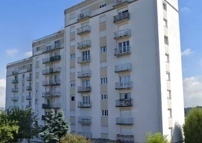 Appartement avec cave et stationnement extérieur à Limoges